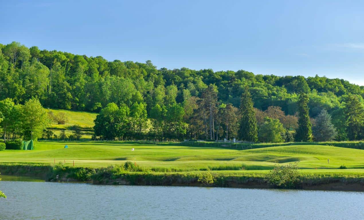 Château-de-Chailly-Golf-Hole-9