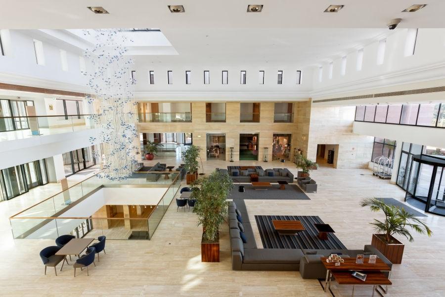 Hilton-Vilamoura-Algarve-Lobby